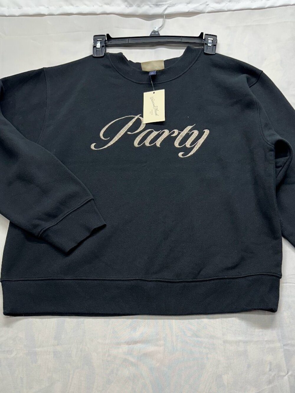 Universal Thread Black Party sweatshirt